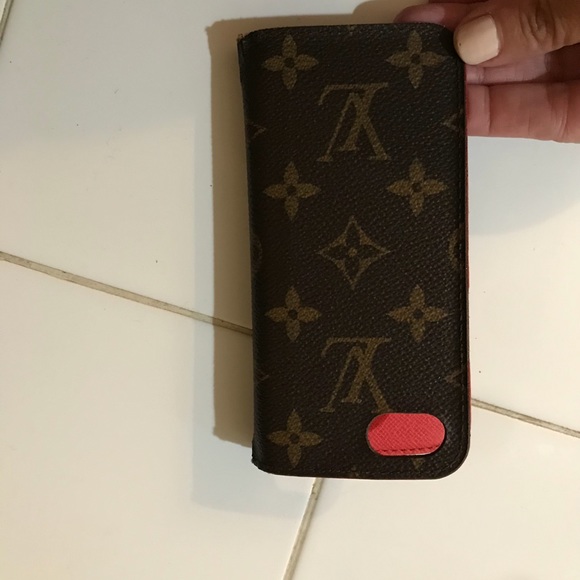 Louis Vuitton iphone 7 folio case - Picture 4 of 4